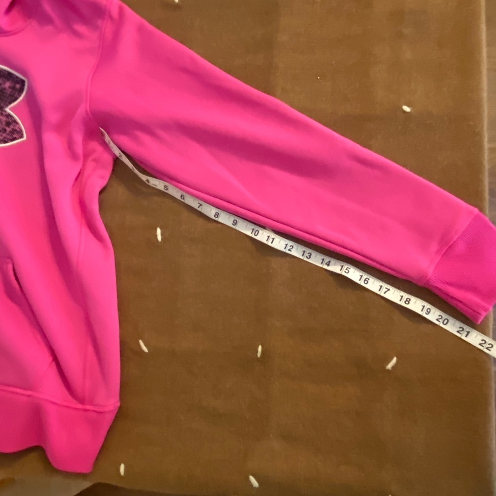 Women’s Under Armour hoodie medium - Picture 3 of 4